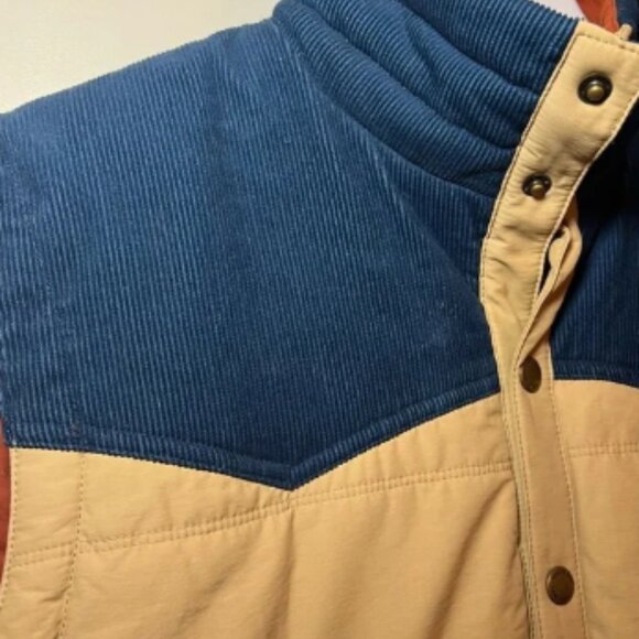 Howler Brother’s men’s Rounder Vest. Size medium. - Picture 12 of 16